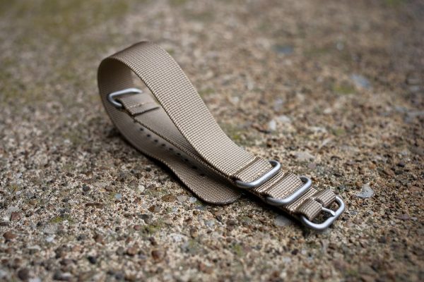 TAN NYLON MILITARY STYLE STRAP SS